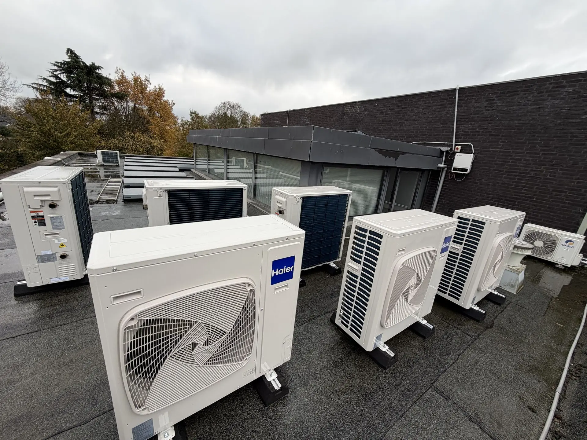 Haier heat pumps installed on a commercial roof